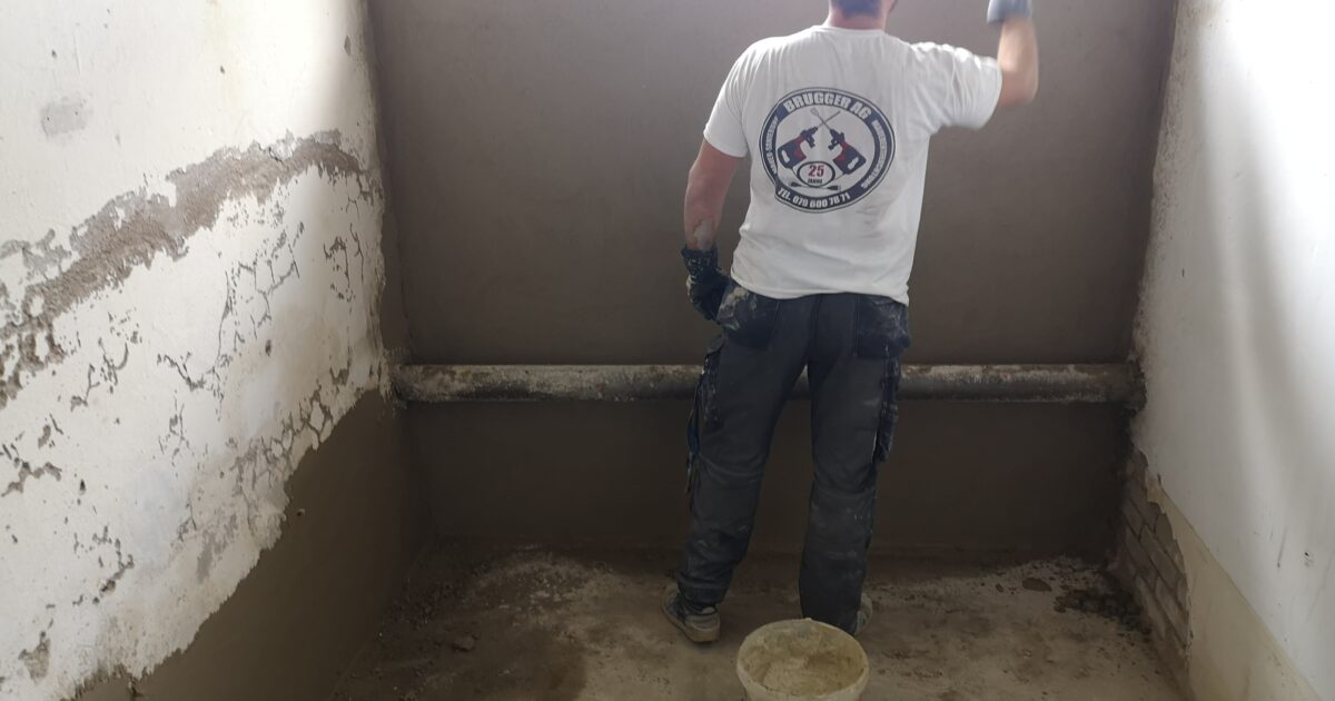 Wertminderung Feuchtigkeit – Wie Feuchtigkeitsschäden den Immobilienwert senken