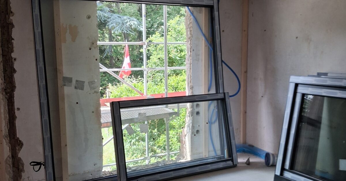 Fenster beim Hauskauf prüfen